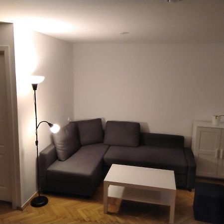 Apartament Zielona Wierzba Blisko Sky Tower Apartment Вроцлав Екстериор снимка