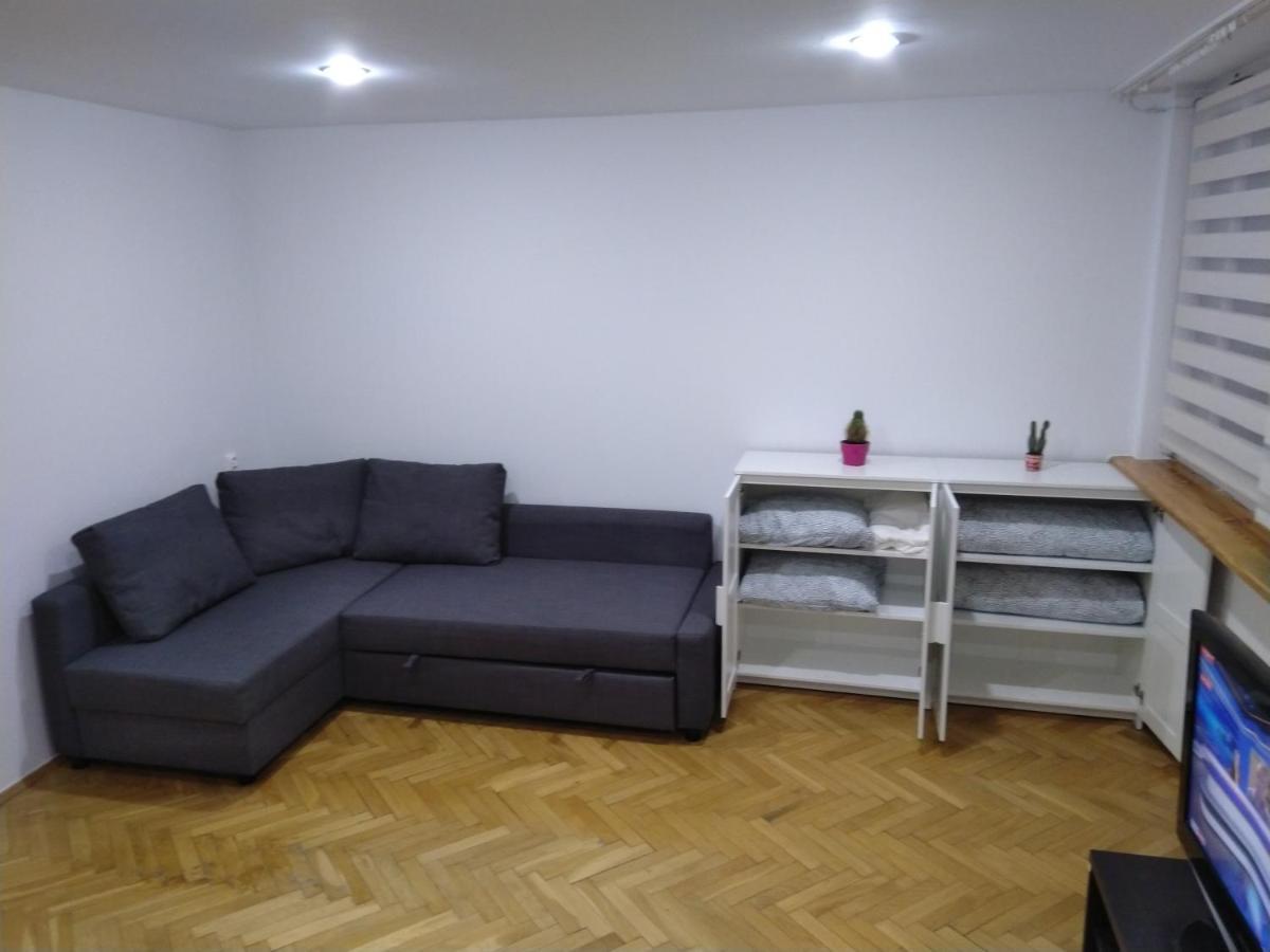Apartament Zielona Wierzba Blisko Sky Tower Apartment Вроцлав Екстериор снимка