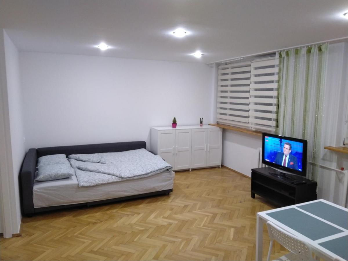 Apartament Zielona Wierzba Blisko Sky Tower Apartment Вроцлав Екстериор снимка