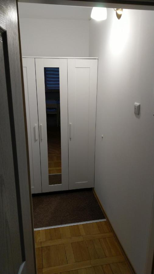 Apartament Zielona Wierzba Blisko Sky Tower Apartment Вроцлав Екстериор снимка