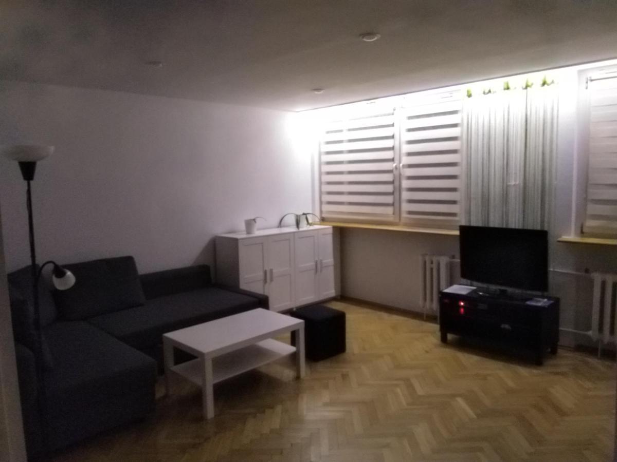 Apartament Zielona Wierzba Blisko Sky Tower Apartment Вроцлав Екстериор снимка