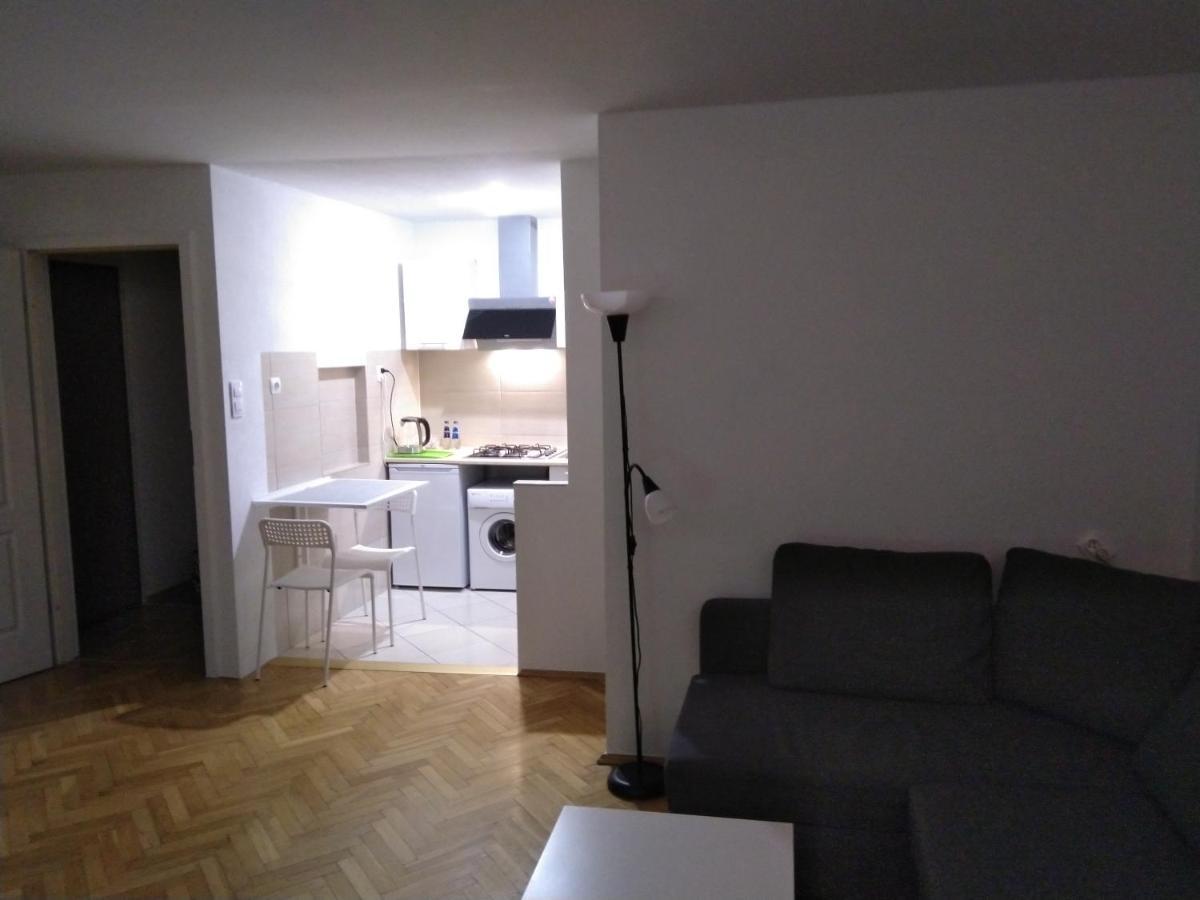 Apartament Zielona Wierzba Blisko Sky Tower Apartment Вроцлав Екстериор снимка